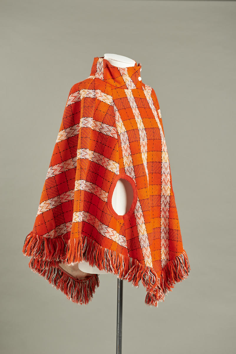 Poncho te awamutu museum